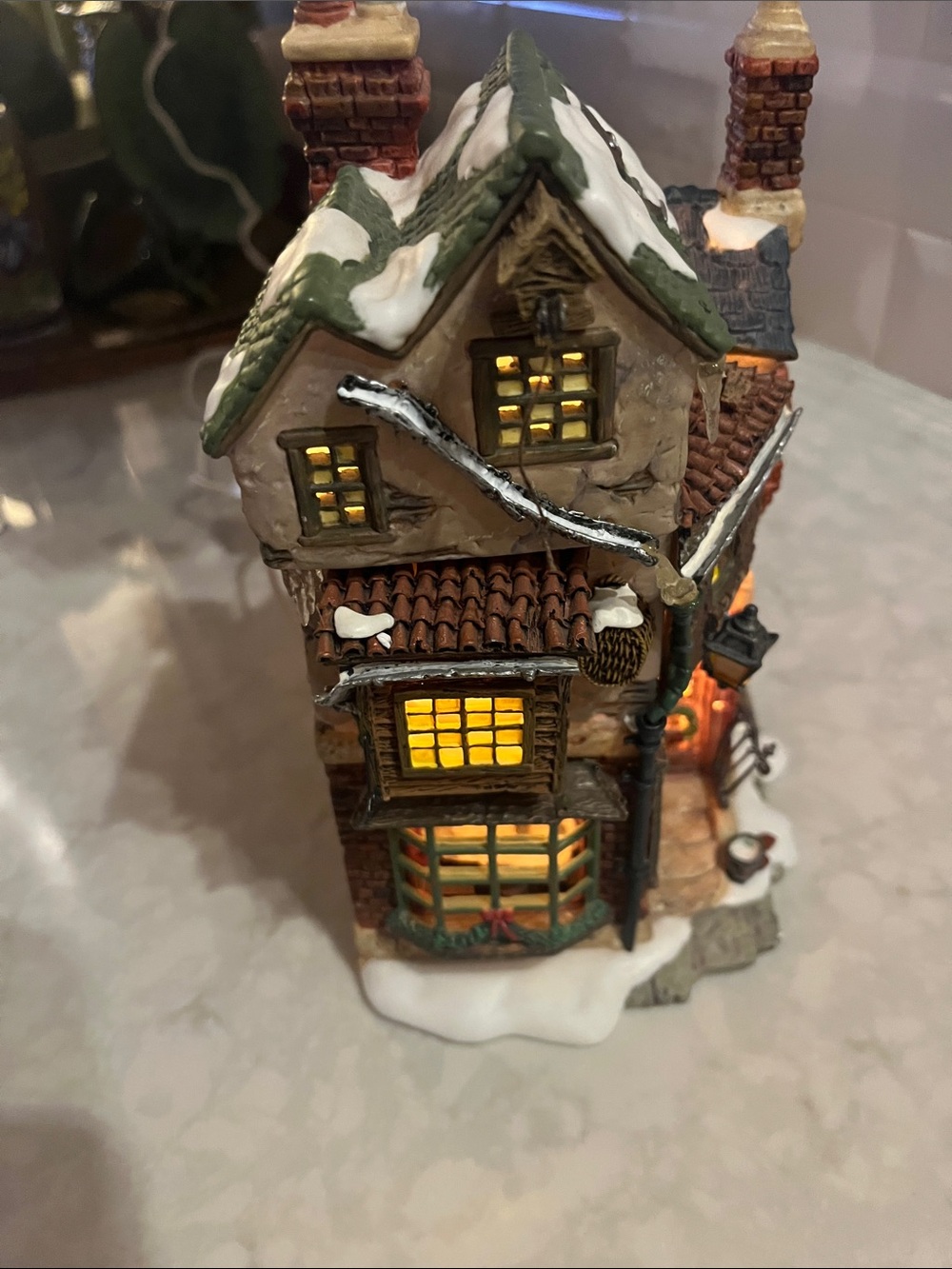 Department 56 dickens village a Christmas carol cratchits corner - Picture 7 of 14
